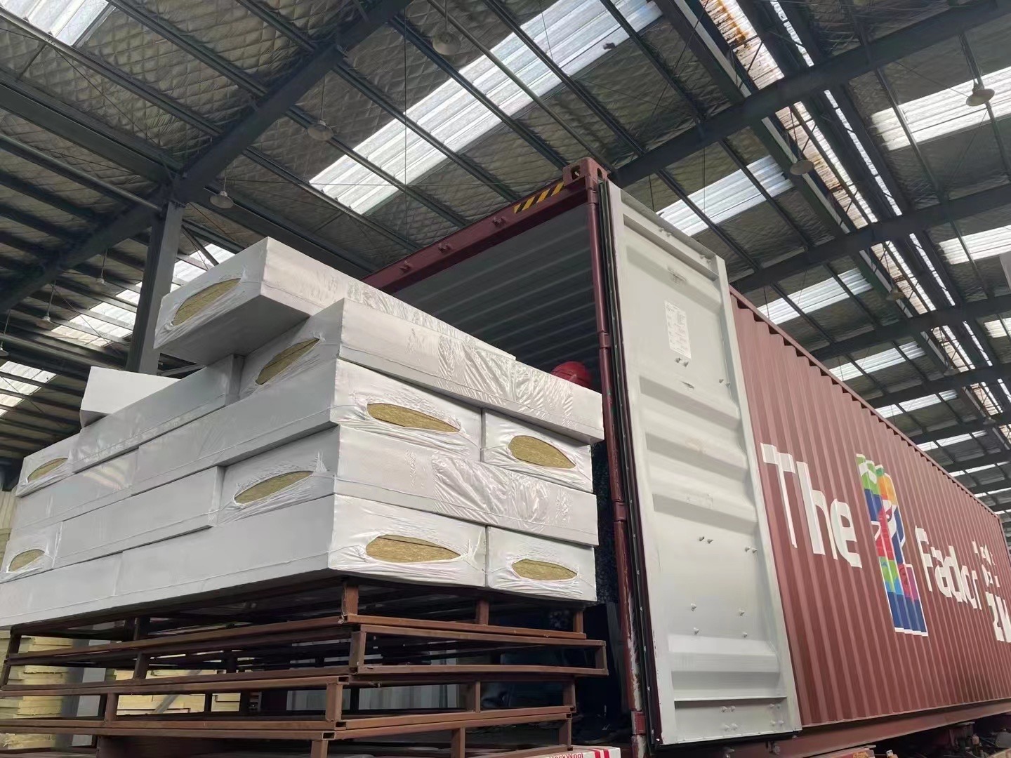 ZRD ROCKWOOL BOARD EXPORTED TO PHILIPPINES